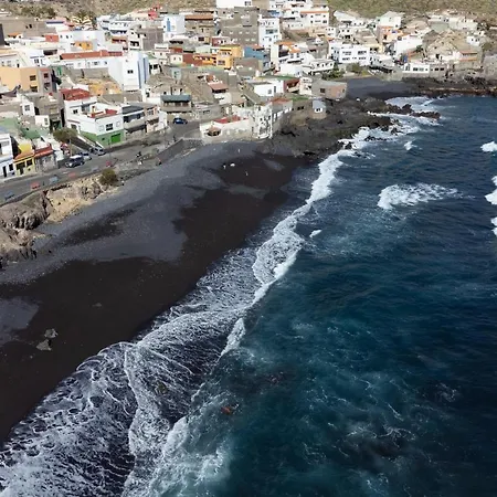 Holiday home Home2book Acogedora Casa Cueva Playa De La Viuda Candelaria